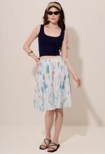 Scalopped Trim Scoop Neckline Knit Top